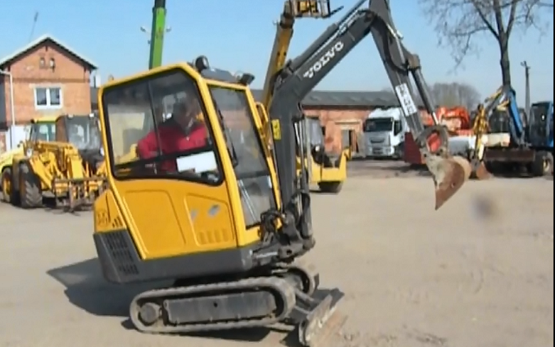 легкие машины Вольво